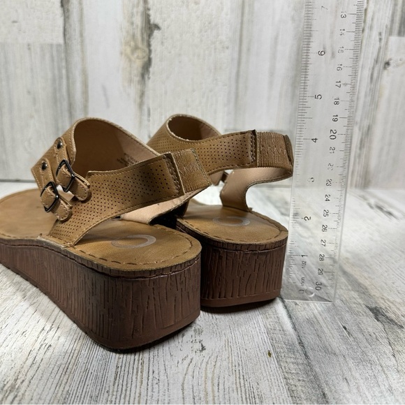 Journee Collection Mckell Tan Slip On Thong Wedge Platform Sandals #930 - Picture 6 of 11